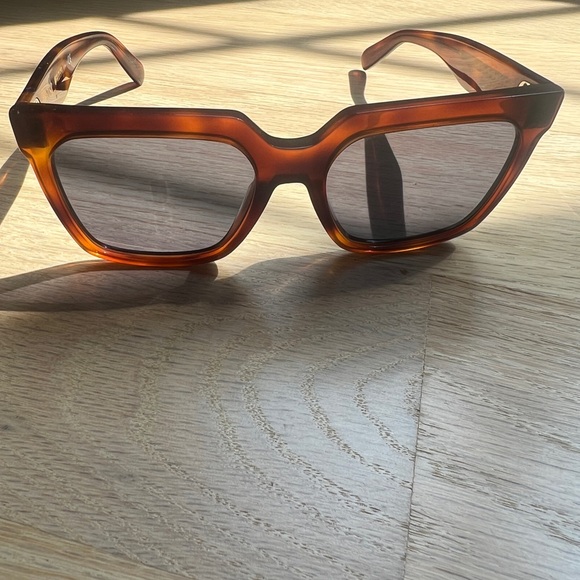 Celine sunglasses, brown , used - Picture 7 of 8